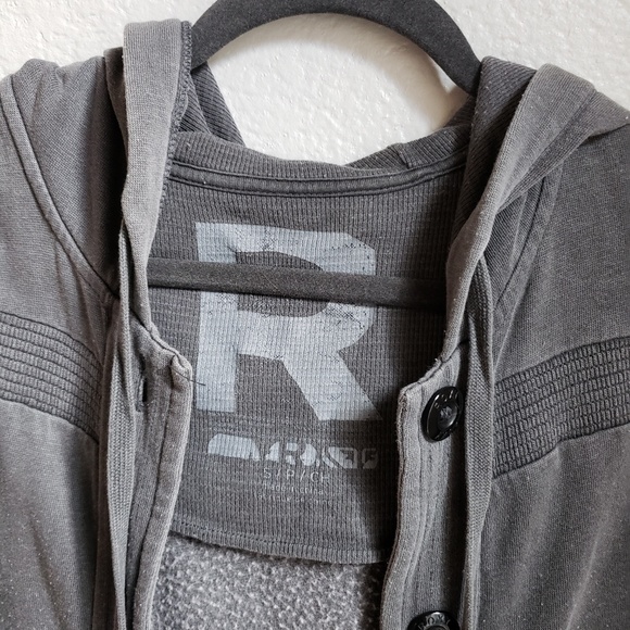 Roxy | Grey Vest w/ Hood - Picture 7 of 8
